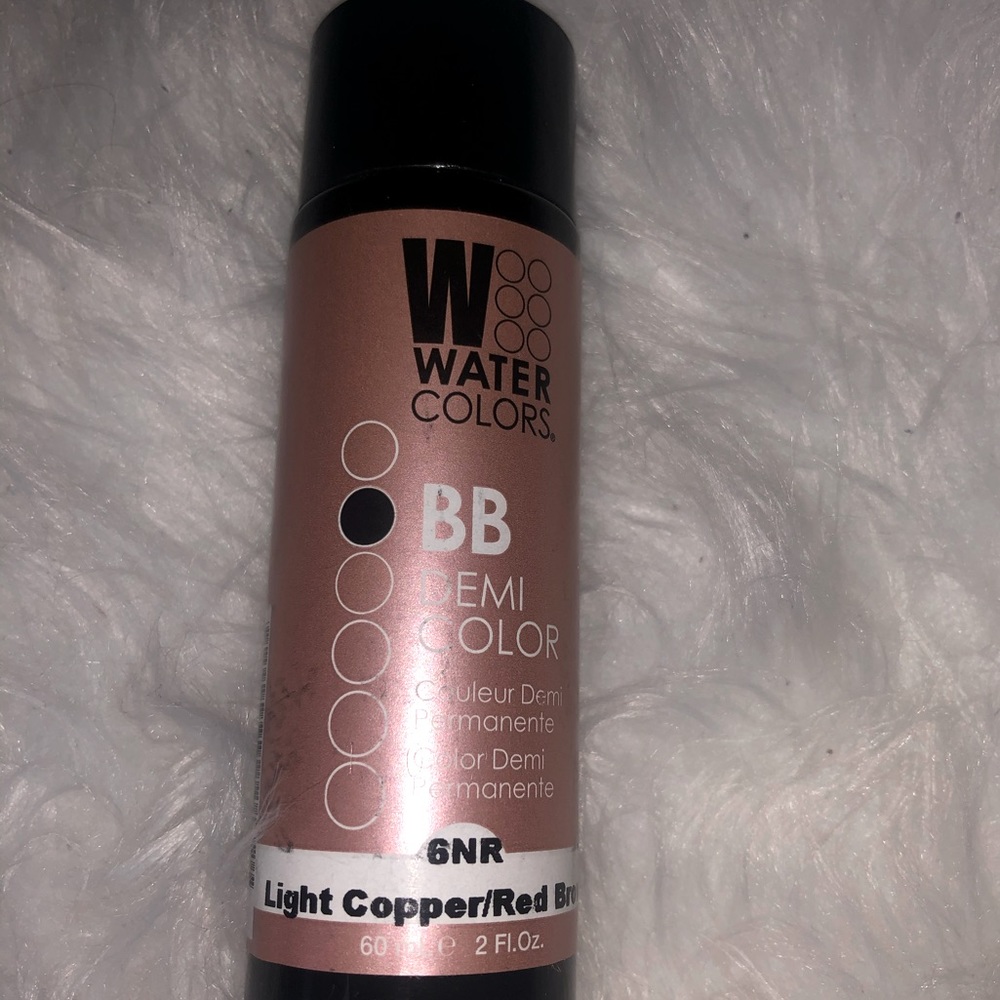 Tressa Water Colors demi-permanent Hair Color